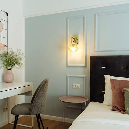 Bright 2Br Apartment - Top Location - City Balcony Bucharest Exterior photo